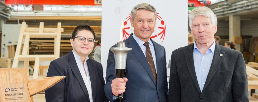 Special Olympics Bayern und die Bayerische Bauindustrie verlängern Zusammenarbeit